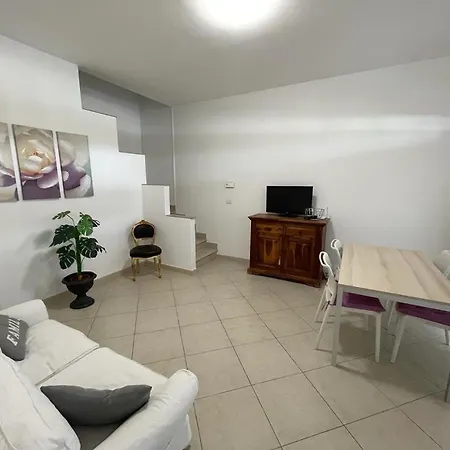 Casina Ciu Ciu Holiday home Lecce